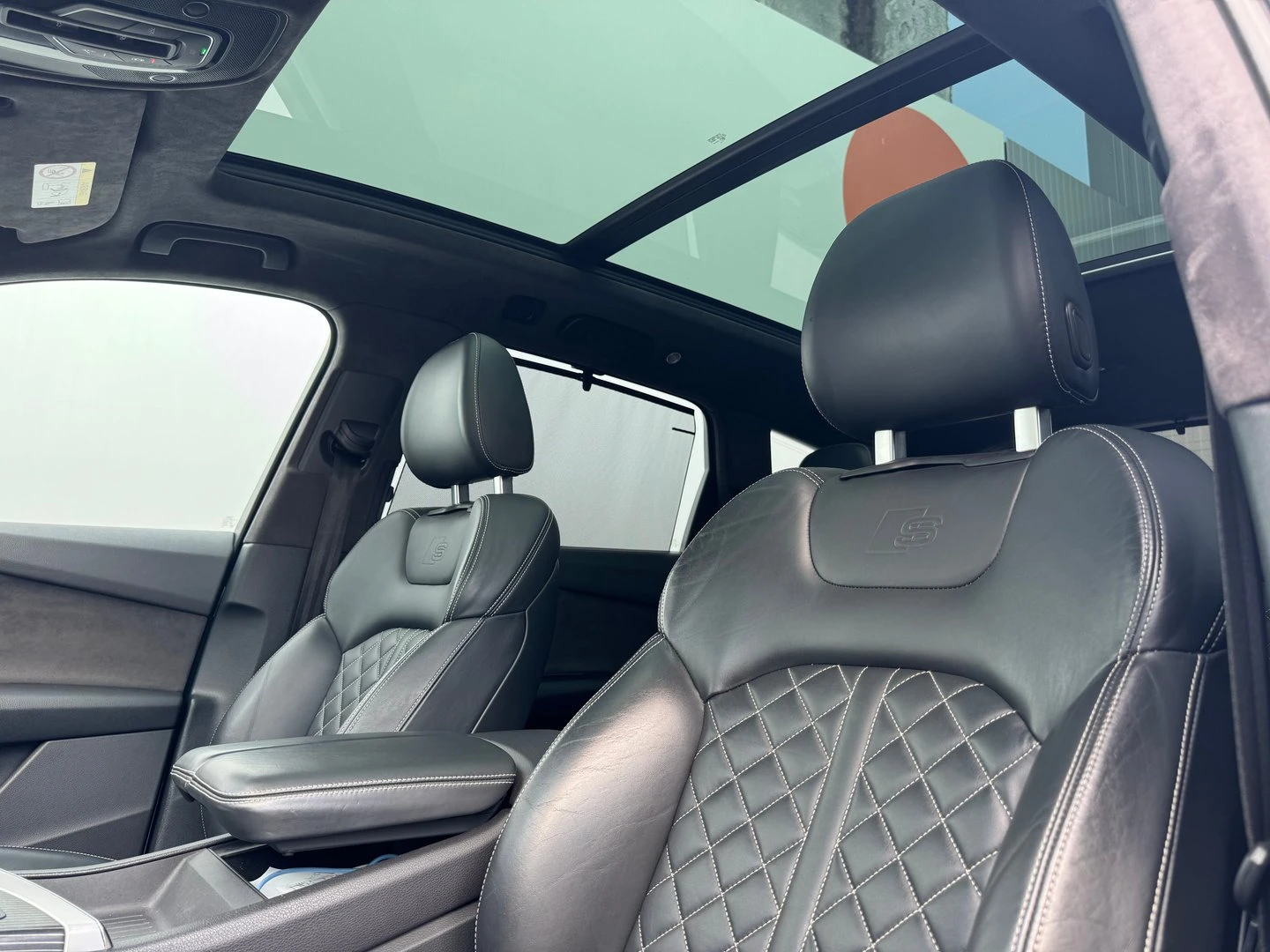 Audi SQ7, снимка 6 - Автомобили и джипове - 56421787