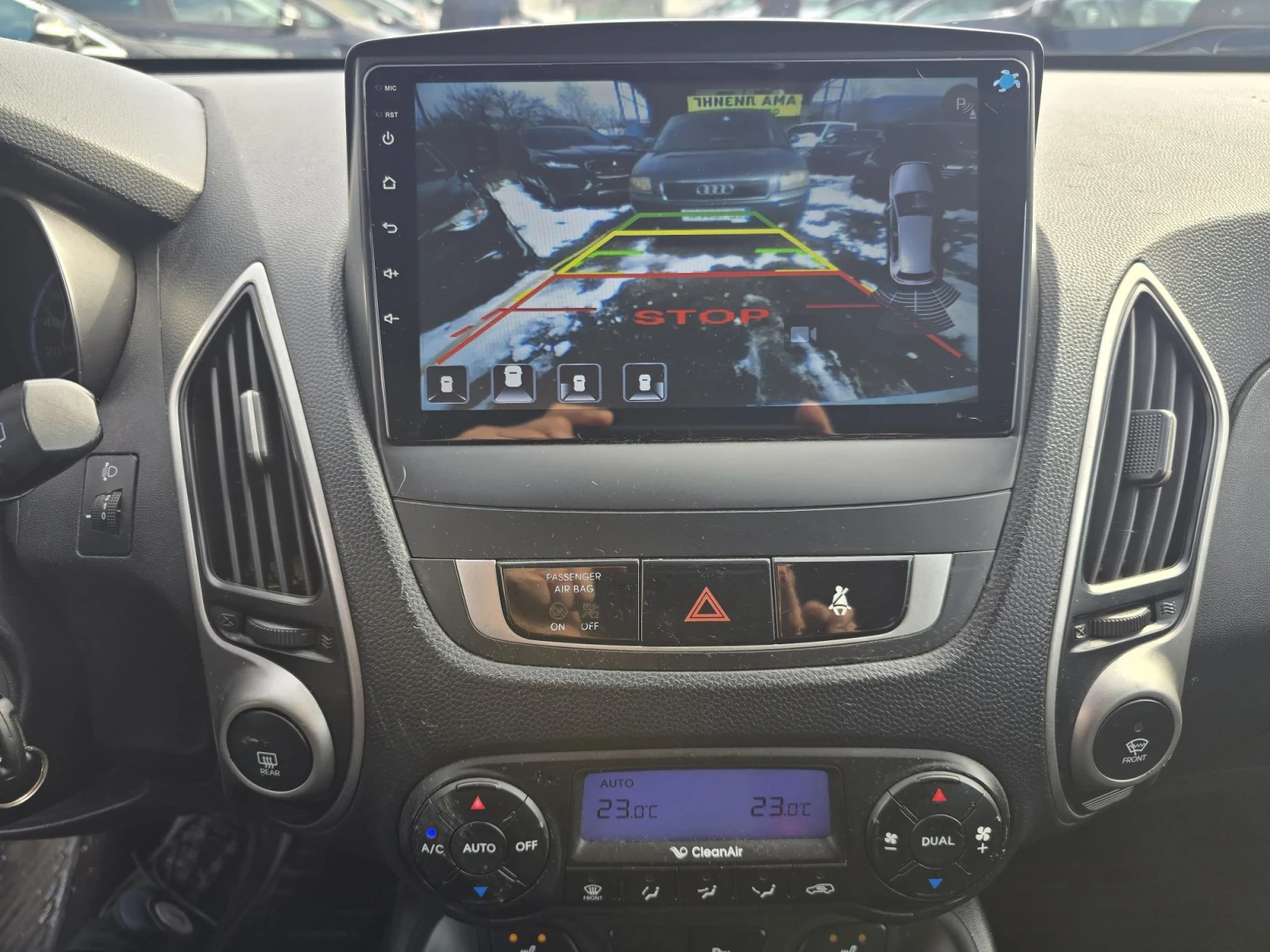 Hyundai IX35 2.0D\AUTOMAT \CAMERA, снимка 16 - Автомобили и джипове - 55641357