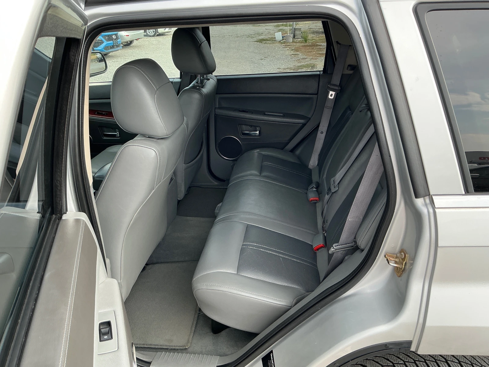 Jeep Grand cherokee 3.0 CRDI LIMITED, снимка 15 - Автомобили и джипове - 55709371
