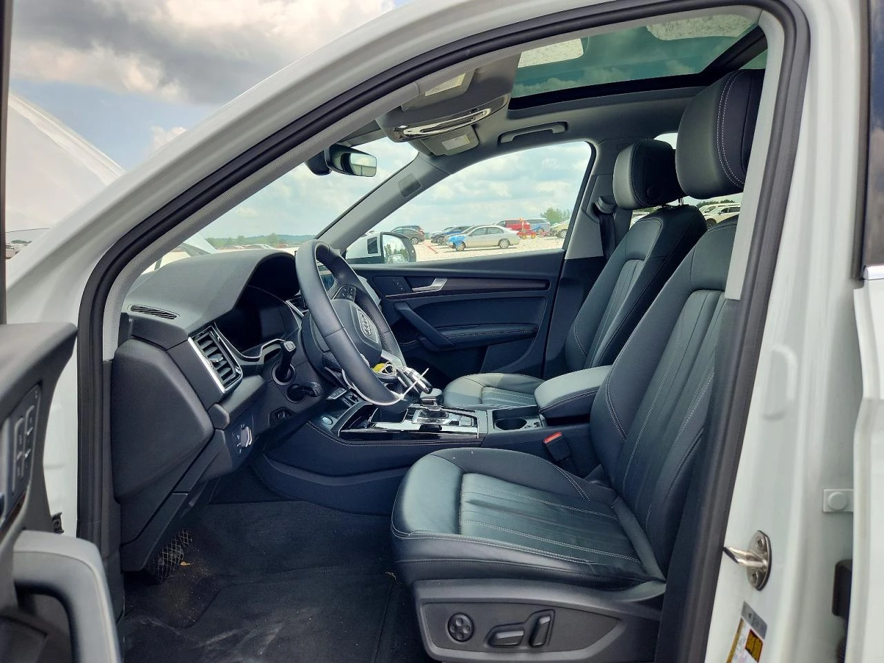Audi Q5 2.0l Premium Plus 45, снимка 7 - Автомобили и джипове - 55802387