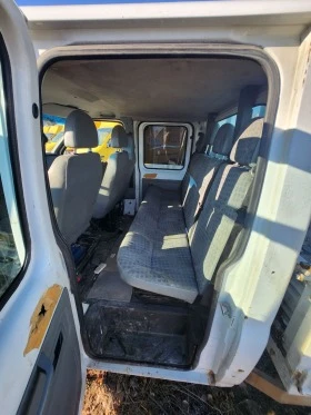 Ford Transit 2.4 тдци, 6 скорости, двойна гума, снимка 5