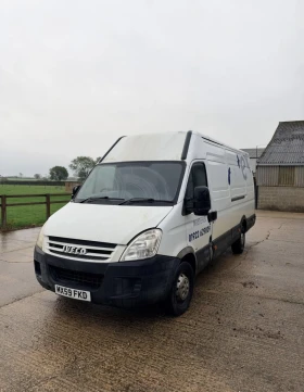 ������ Iveco 35c11