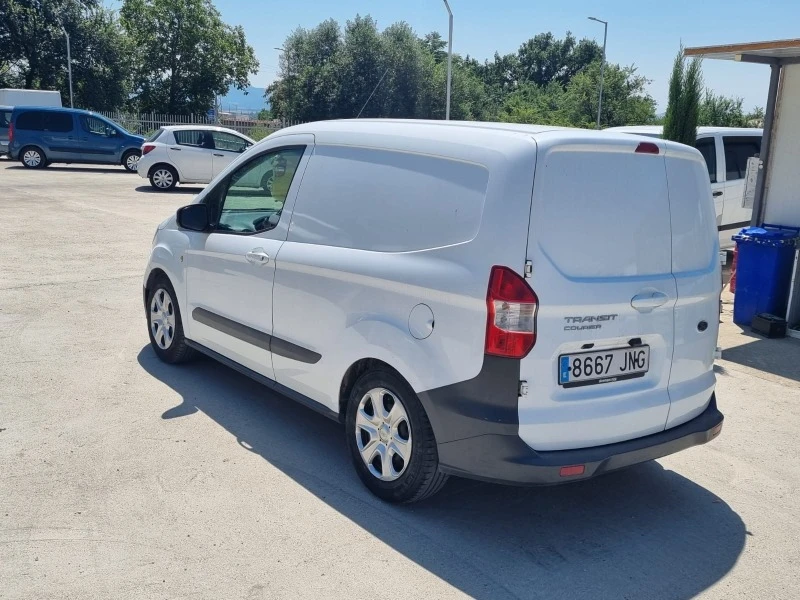 Ford Tourneo, снимка 4 - Бусове и автобуси - 45092172