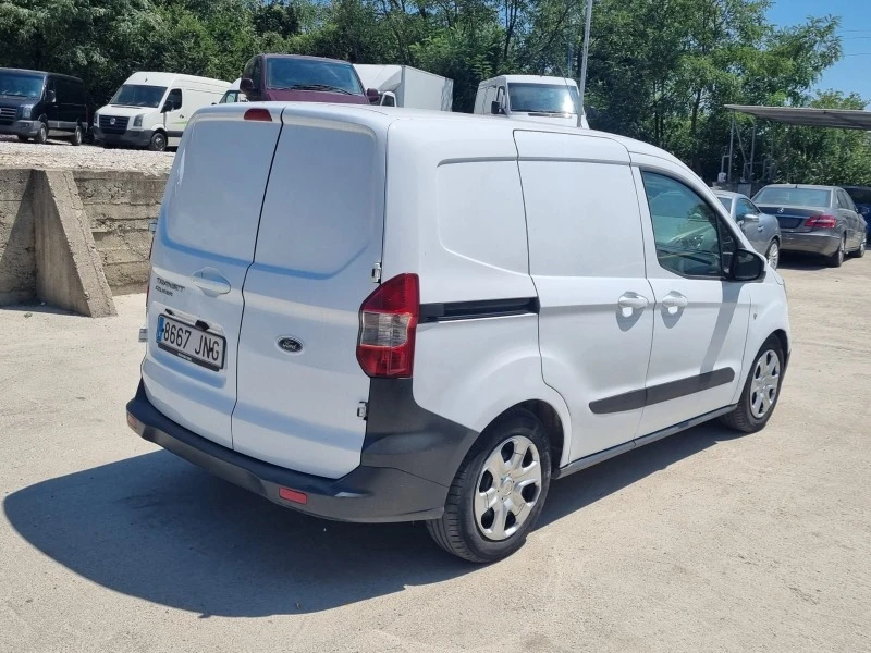 Ford Tourneo, снимка 3 - Бусове и автобуси - 45092172