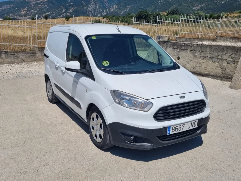 Ford Tourneo, снимка 2 - Бусове и автобуси - 45092172