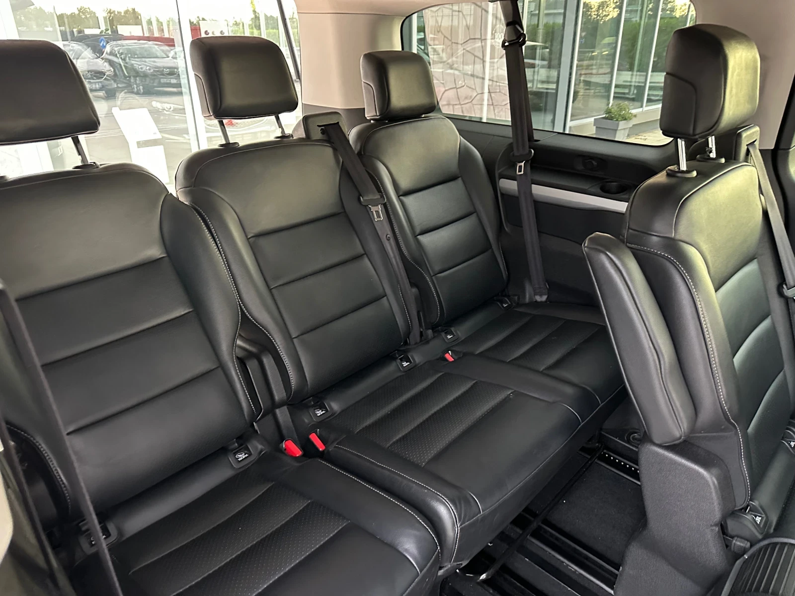 Toyota Proace VIP 6+ 1 места 2.0 D 150 к.с. 6MT (L2H1) - изображение 10