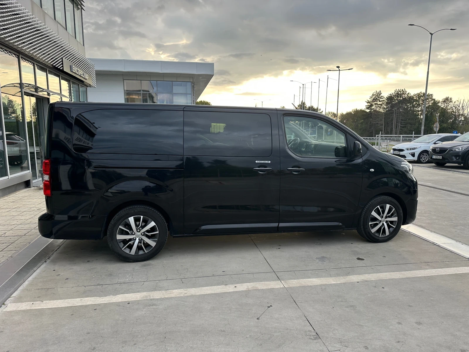 Toyota Proace VIP 6+ 1 места 2.0 D 150 к.с. 6MT (L2H1) - изображение 6