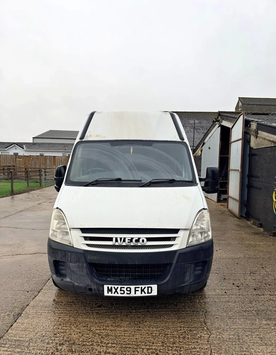 Iveco 35c11 Евро 3, снимка 3 - Бусове и автобуси - 56600598