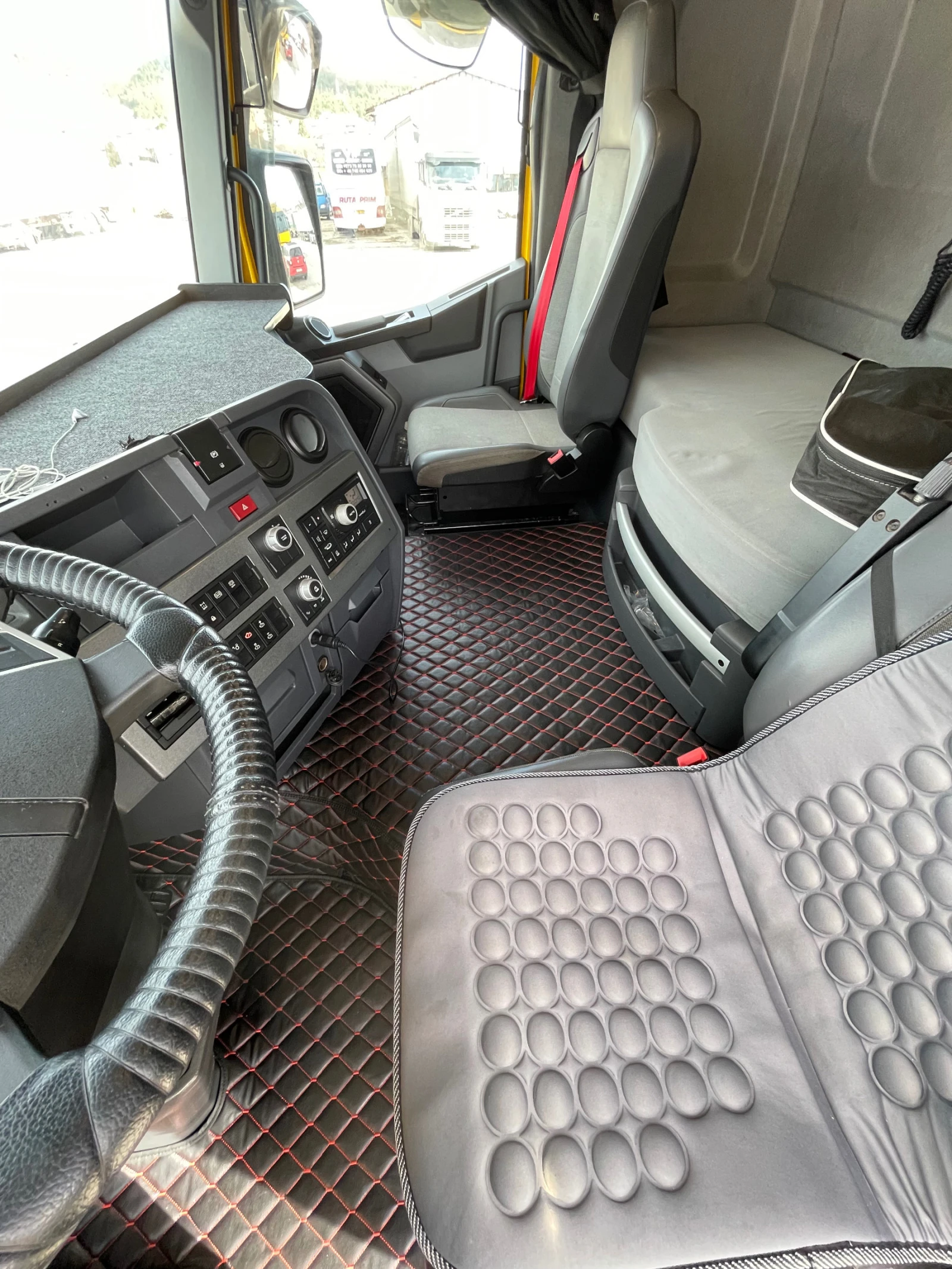 Renault T 460 - изображение 9