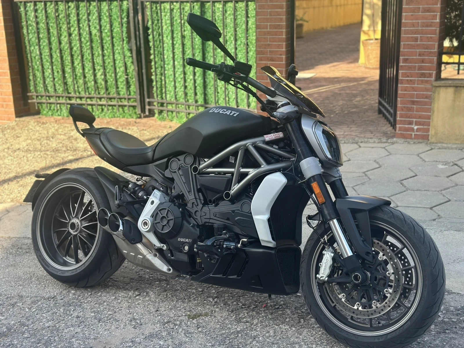 Ducati Diavel X, снимка 2 - Мотоциклети и мототехника - 54495436