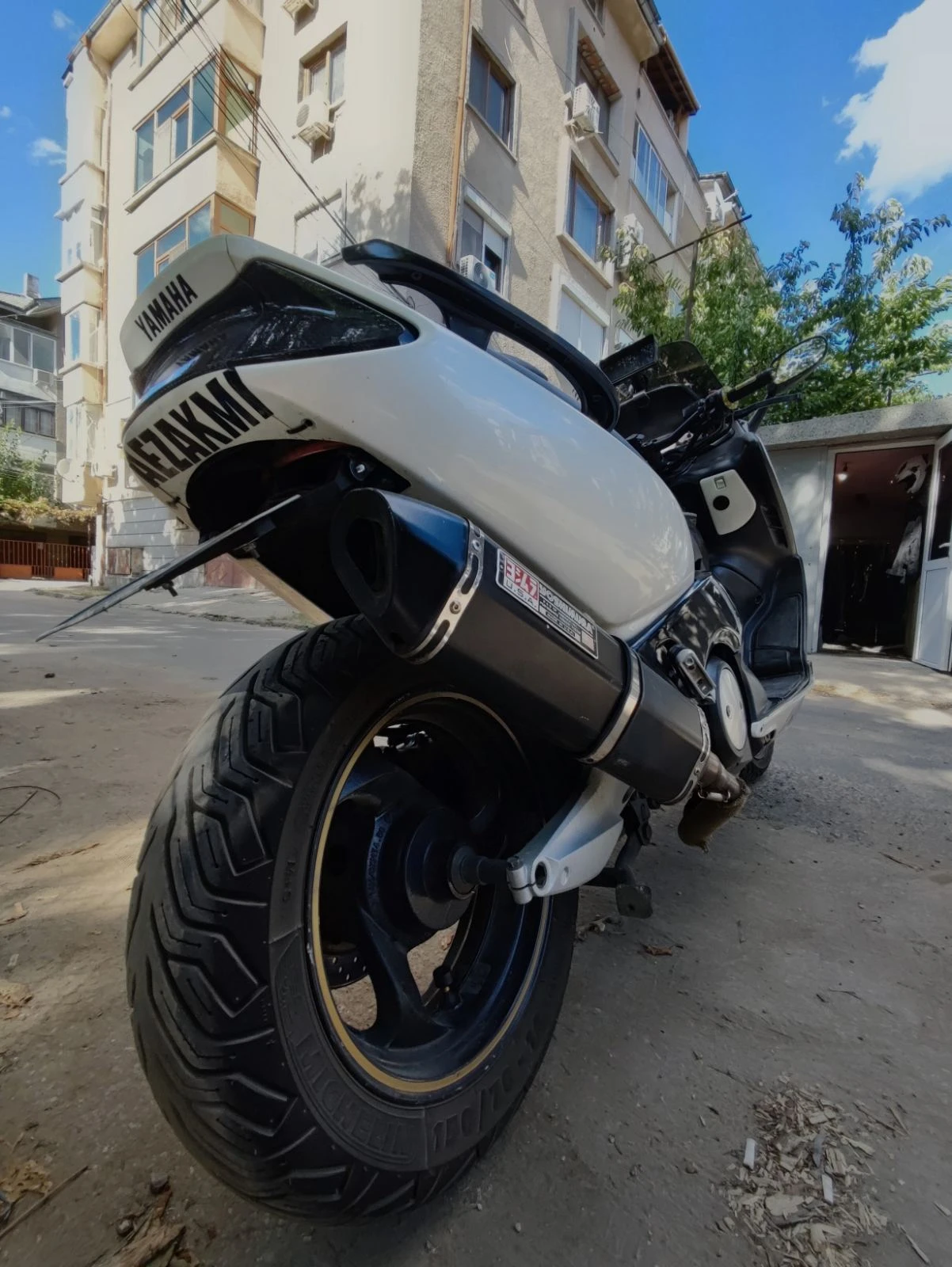 Yamaha T-max Гаражен | Обслужен | Многобройни екстри