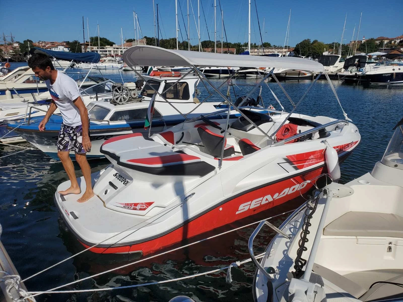 Лодка Bombardier Sea Doo Speedster - изображение 10