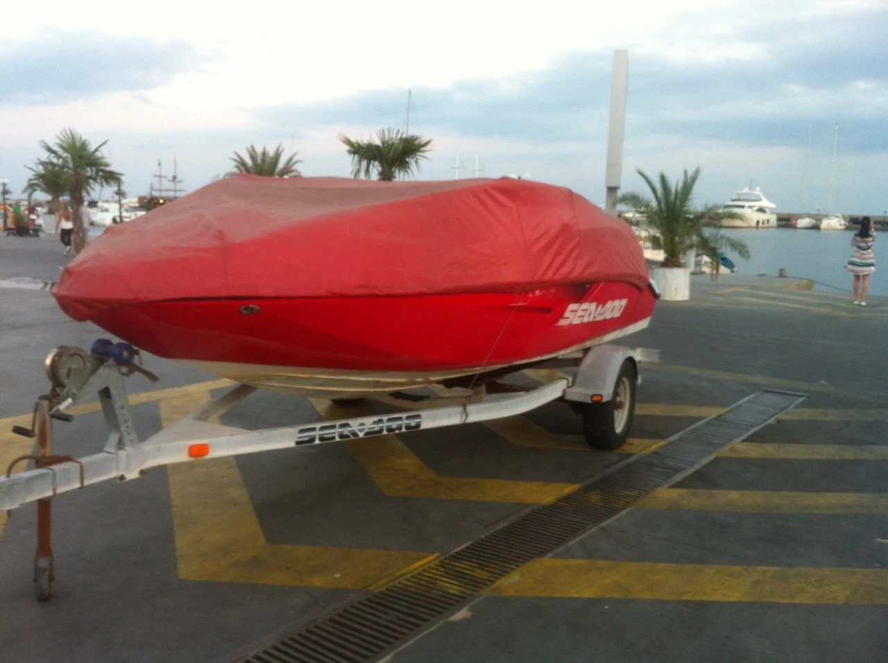 Лодка Bombardier Sea Doo Speedster - изображение 6