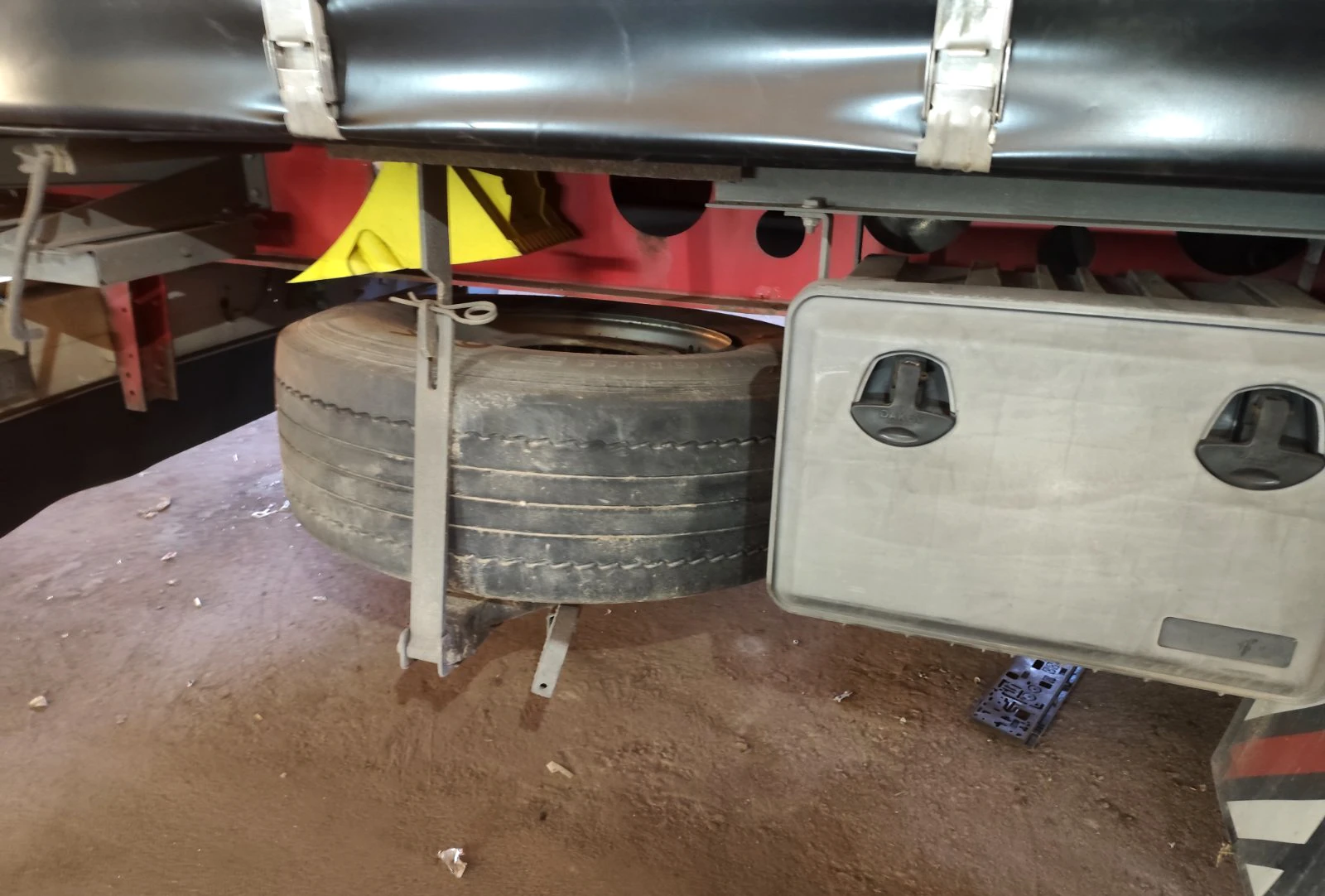 ����������� Schwarzmuller ���� | Mobile.bg � ����������� 9