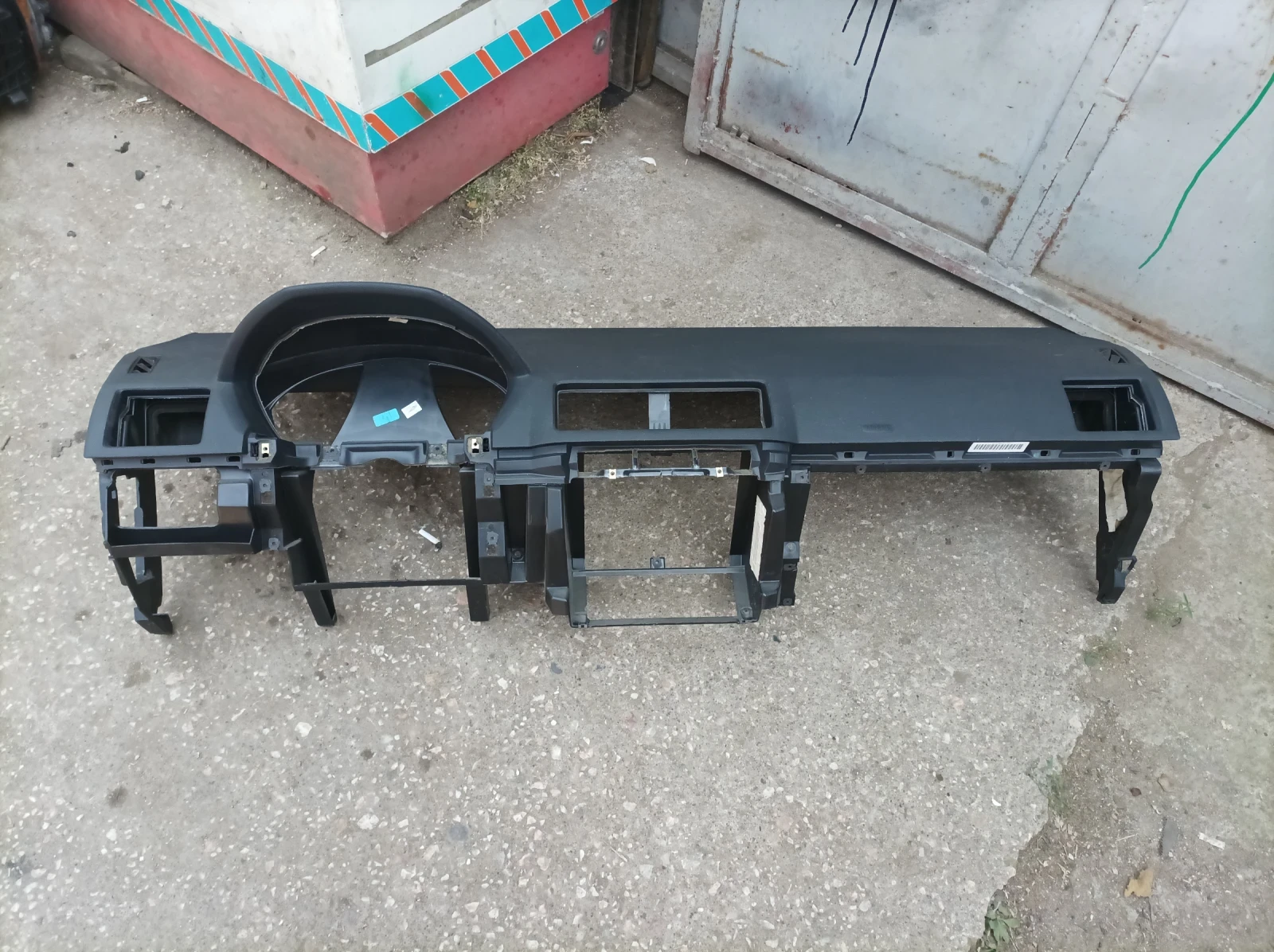     . 2000 . | Mobile.bg   6