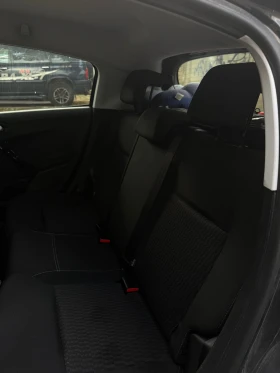 Peugeot 208, снимка 11