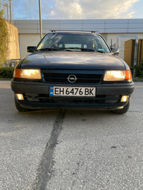 Opel Astra 1.8-16v/125к.с.