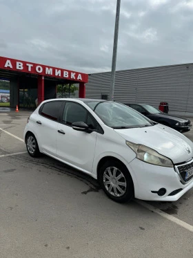 Peugeot 208 1.2 VTI GAZ, снимка 2