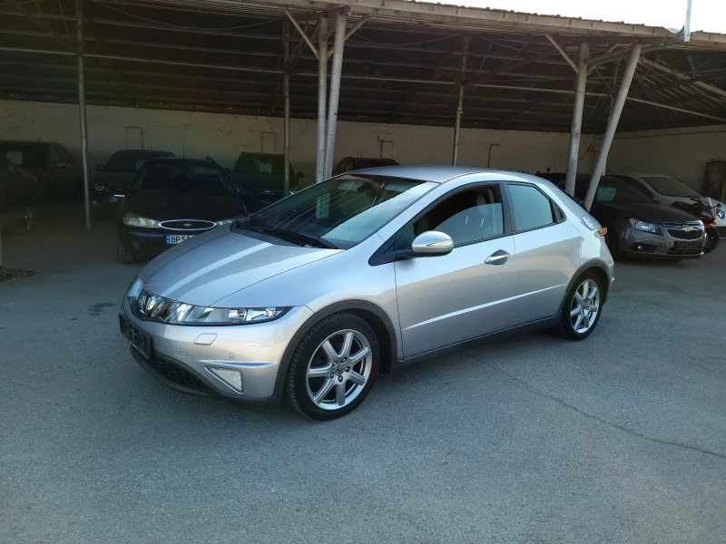 Honda Civic 1, 8- vtec Sport -Navi, снимка 4 - Автомобили и джипове - 47469818