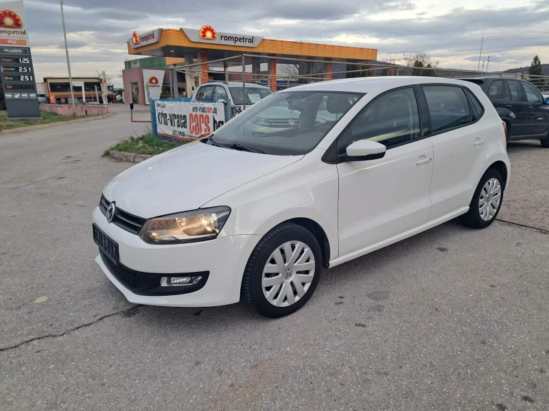 VW Polo, снимка 3 - Автомобили и джипове - 48122569