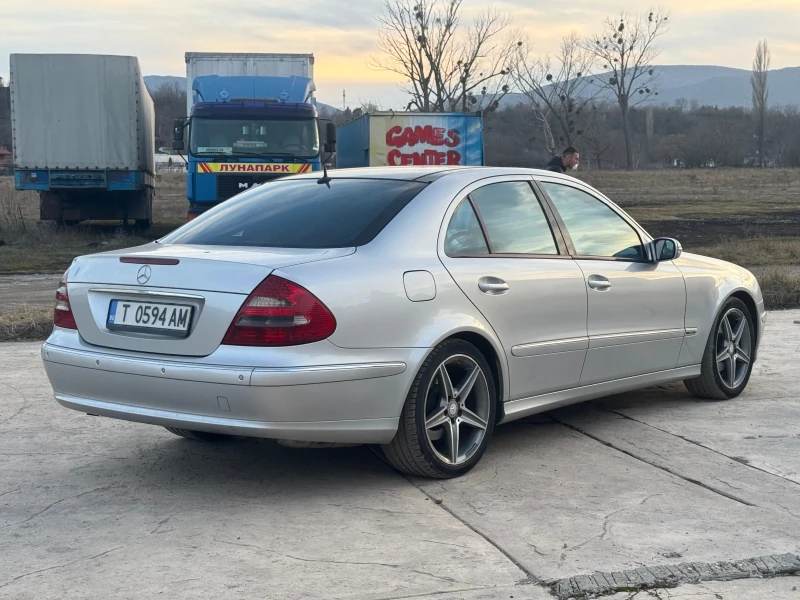 Mercedes-Benz E 270 E270, снимка 3 - Автомобили и джипове - 48757913