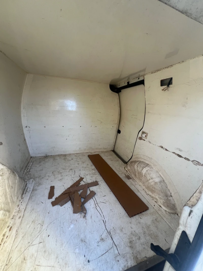 Fiat Doblo 1.6бензин/метан изолиран фургон, снимка 7 - Автомобили и джипове - 51464161