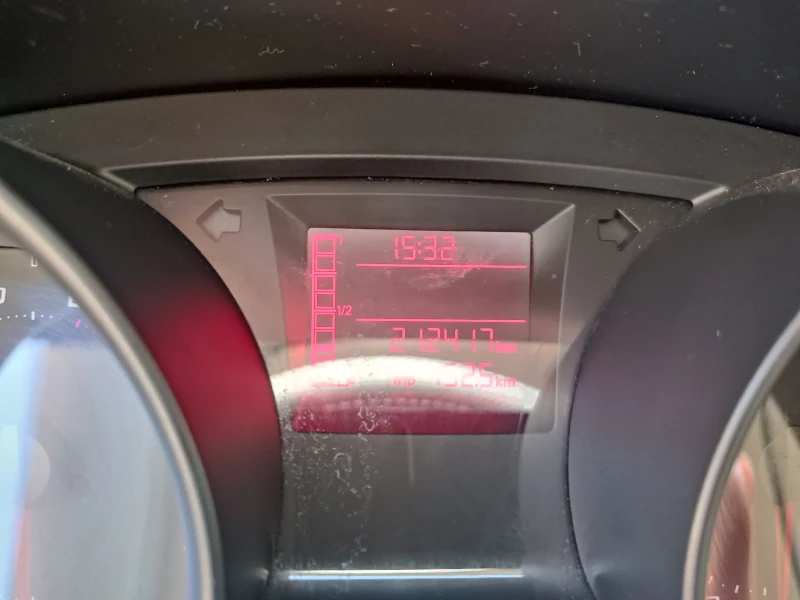 Seat Ibiza, снимка 13 - Автомобили и джипове - 52471678