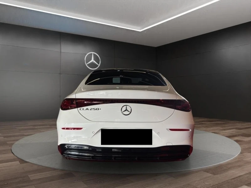 Mercedes-Benz CLA 250 + EQ PROGRESSIVE NIGHT LED PANO CAMERA KEYLESS, снимка 4 - Автомобили и джипове - 51749590