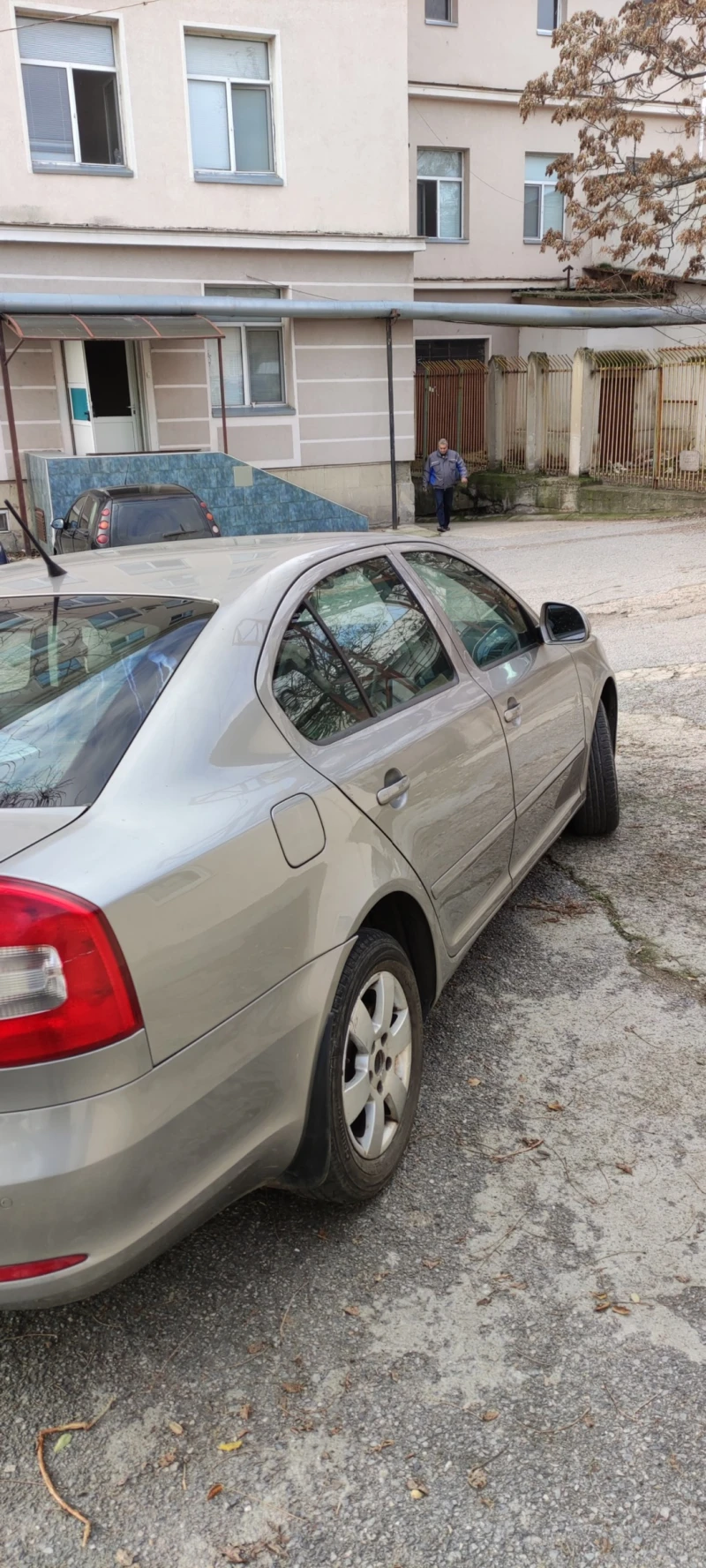 Skoda Octavia, снимка 6 - Автомобили и джипове - 52608065