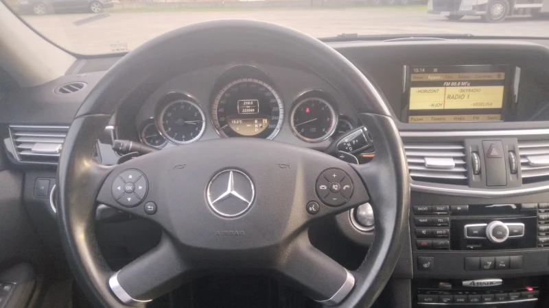Mercedes-Benz E 350 Mercedes-Benz E-Klasse E 350 CDI 4Matic Avantgarde, снимка 14 - Автомобили и джипове - 52642192