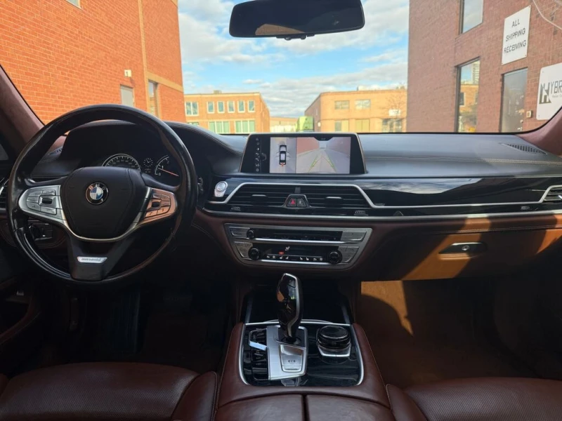 BMW 750 Li xDrive* FULL* CARFAX* АВТО КРЕДИТ* , снимка 6 - Автомобили и джипове - 53249494