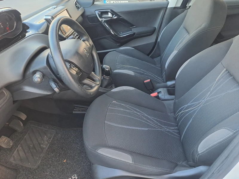 Peugeot 208 1.0 VTI, снимка 7 - Автомобили и джипове - 53295363