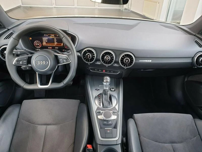 Audi Tt 2.0 TFSI , снимка 13 - Автомобили и джипове - 22752297