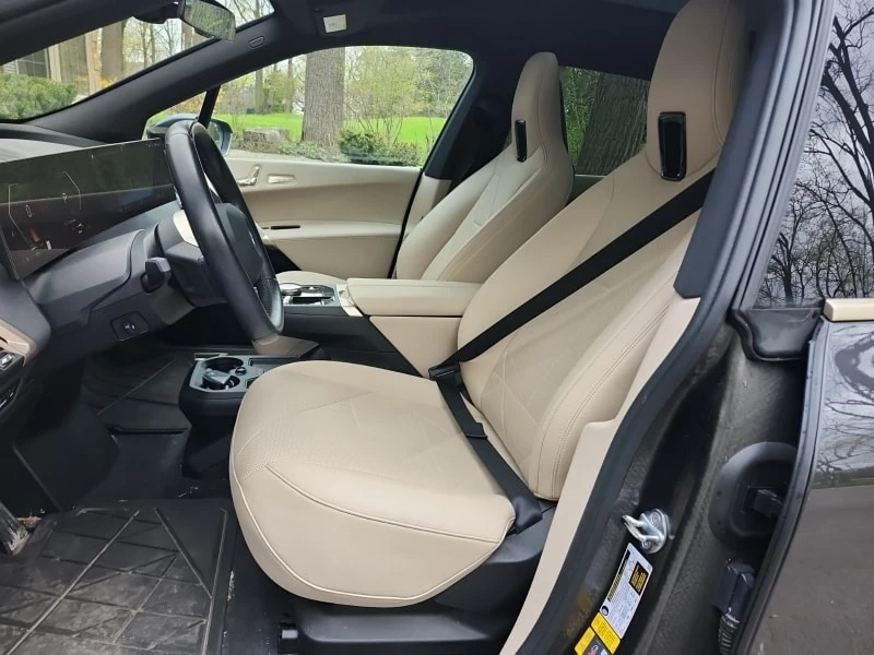 BMW iX * xDrive50 * АВТОКРЕДИТ БЕЗ  ПЪРВОНАЧАЛНА ВНОСКА* , снимка 14 - Автомобили и джипове - 55967987