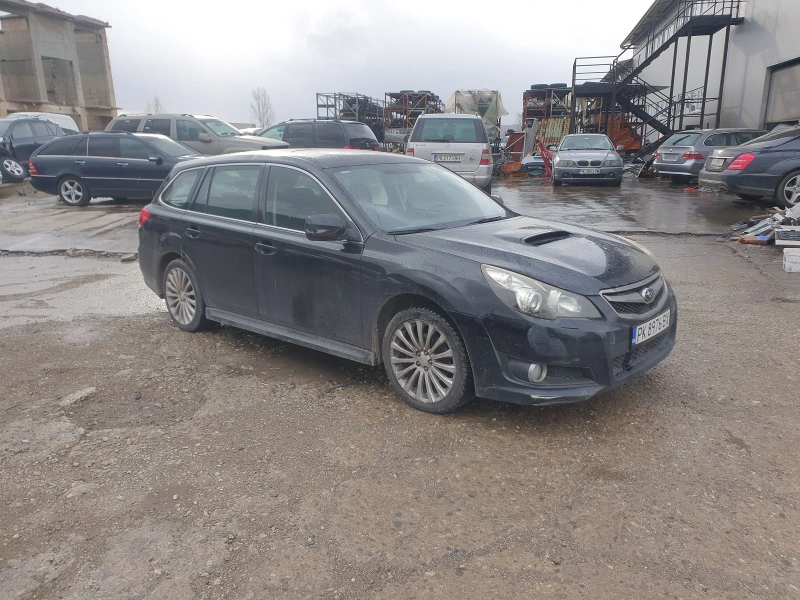 Subaru Legacy 2.0 na chasti top sustoqnie - изображение 3