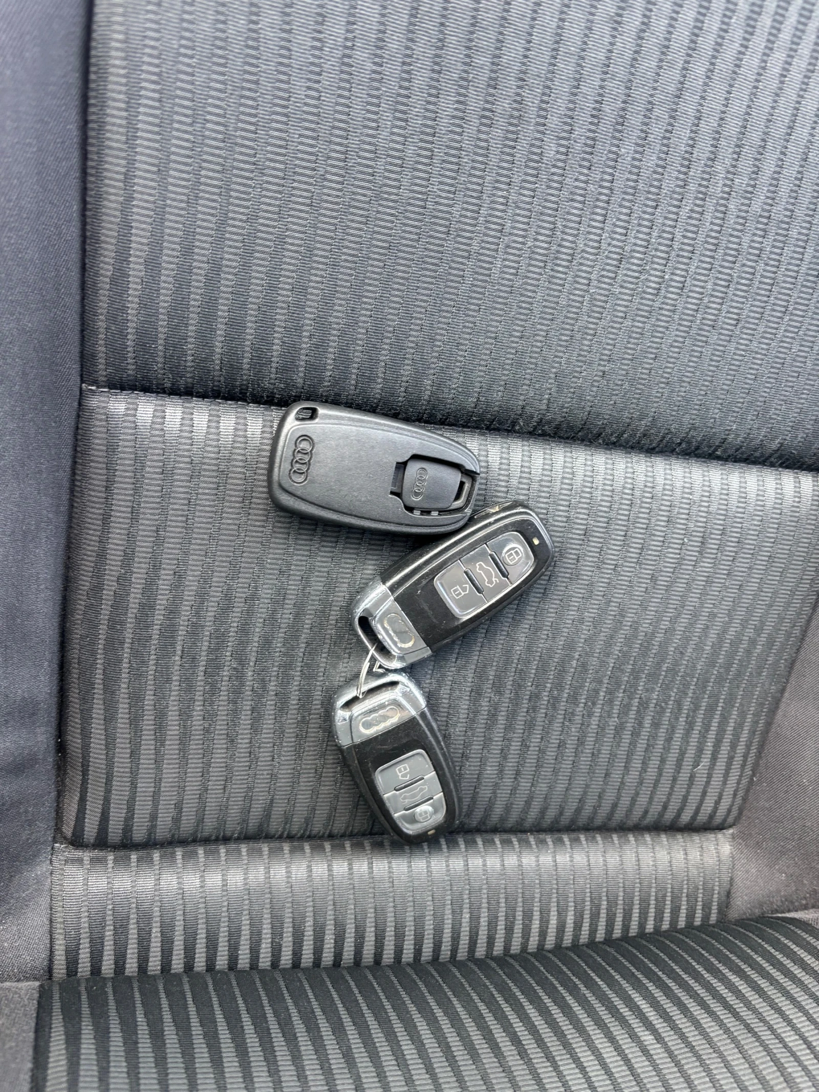 Audi A4 2.0TDI-143kc, снимка 12 - Автомобили и джипове - 44222541