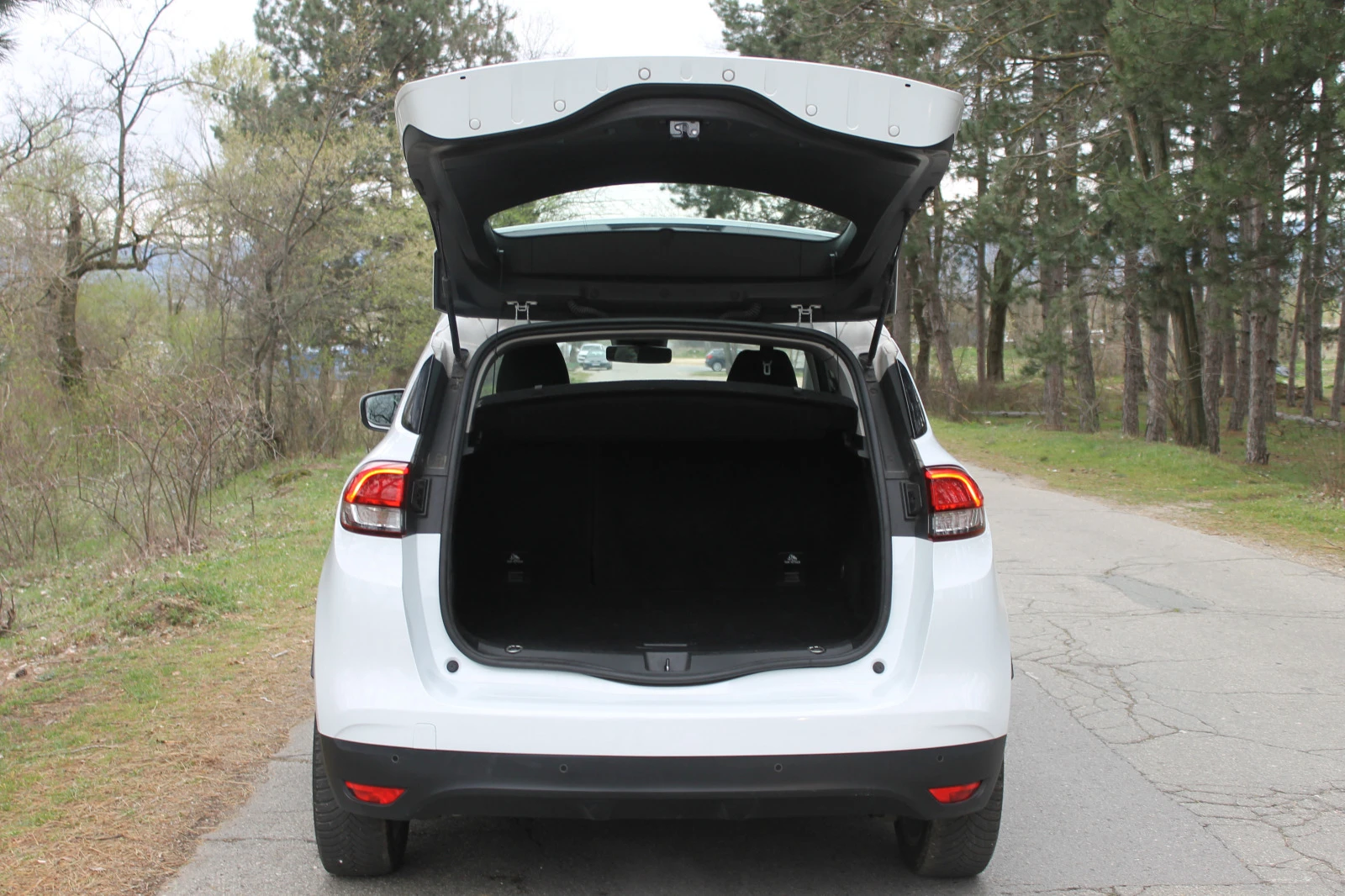 Renault Scenic ИТАЛИЯ, EVRO 6B | Mobile.bg — изображение 11