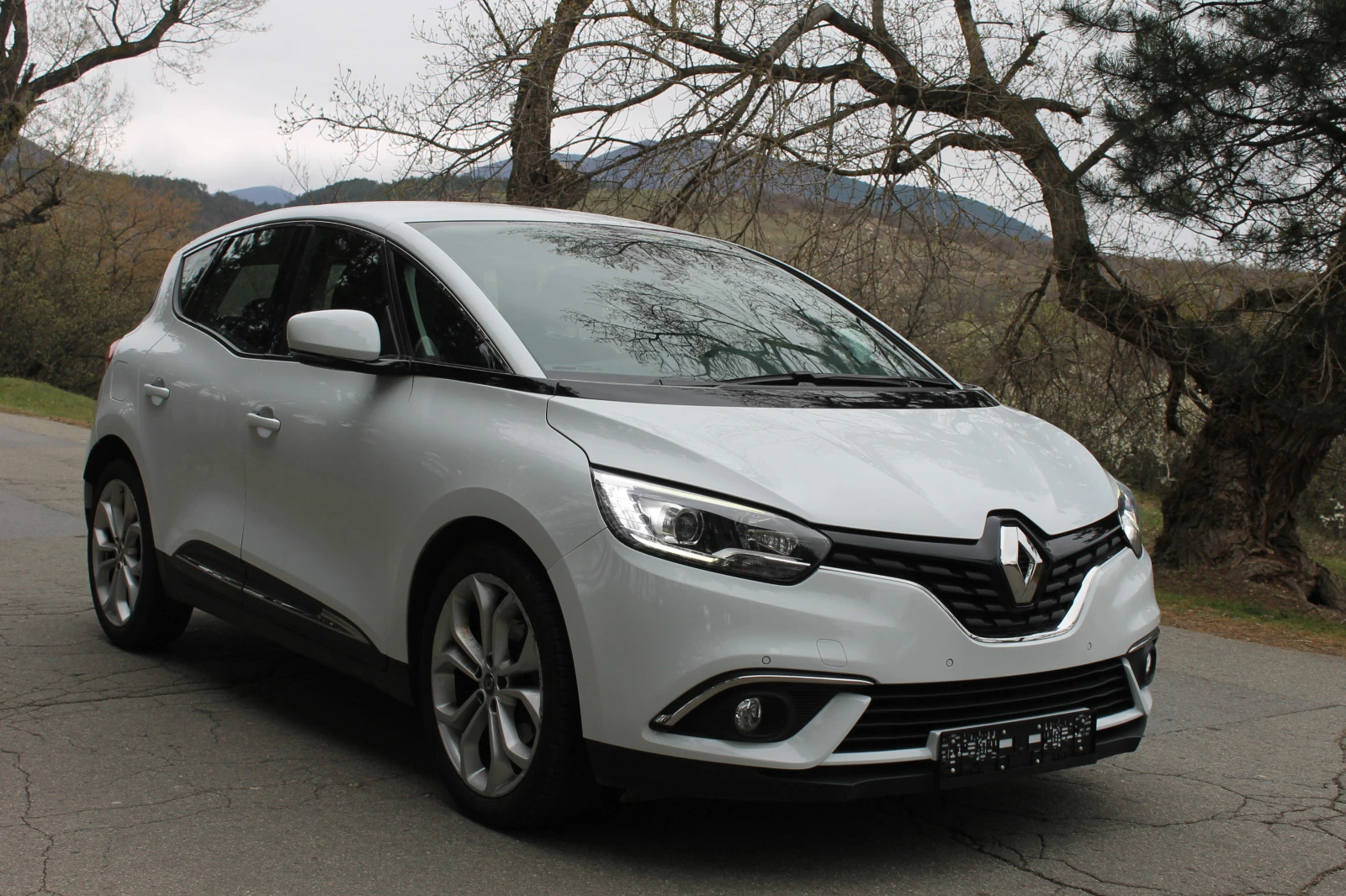 Renault Scenic ИТАЛИЯ, EVRO 6B - изображение 9