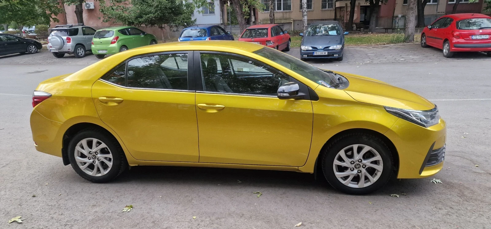 Toyota Corolla Corolla 1.6 lpg renzo landi регистрирана окабелена - изображение 3