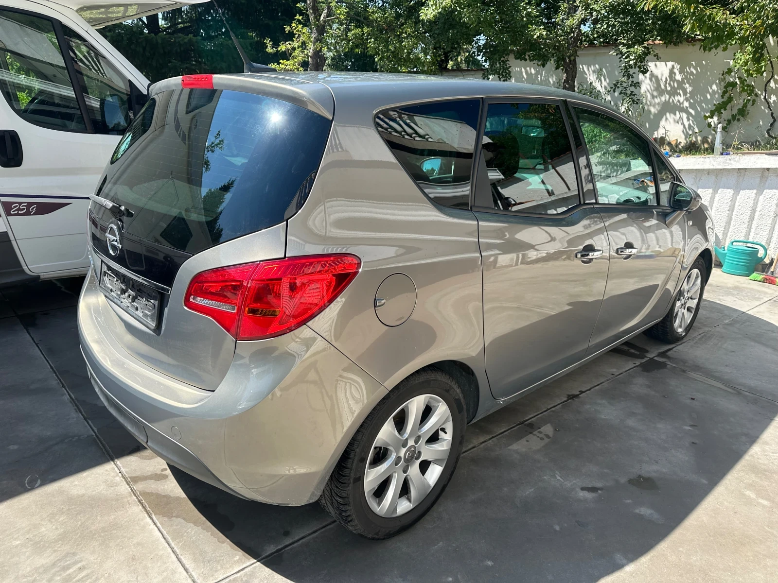 Opel Meriva 1.4i* Cosmo - изображение 4