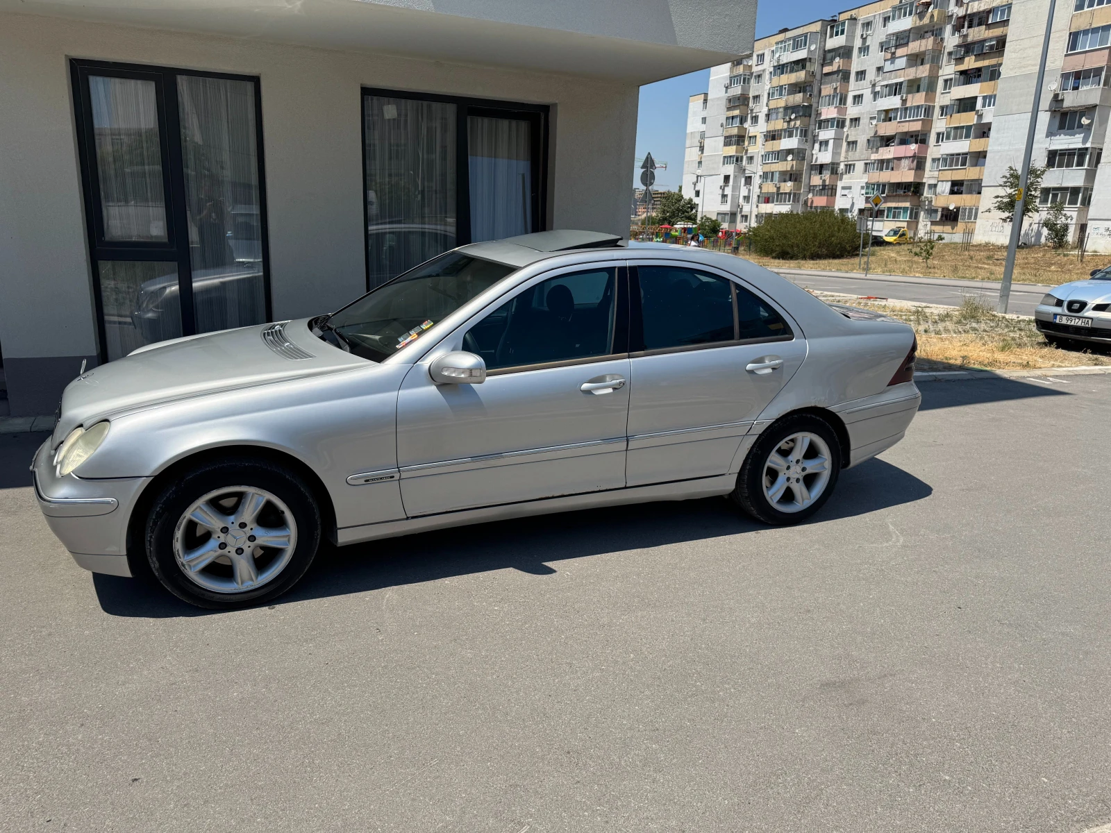 Mercedes-Benz C 220 Avantgarde - изображение 2