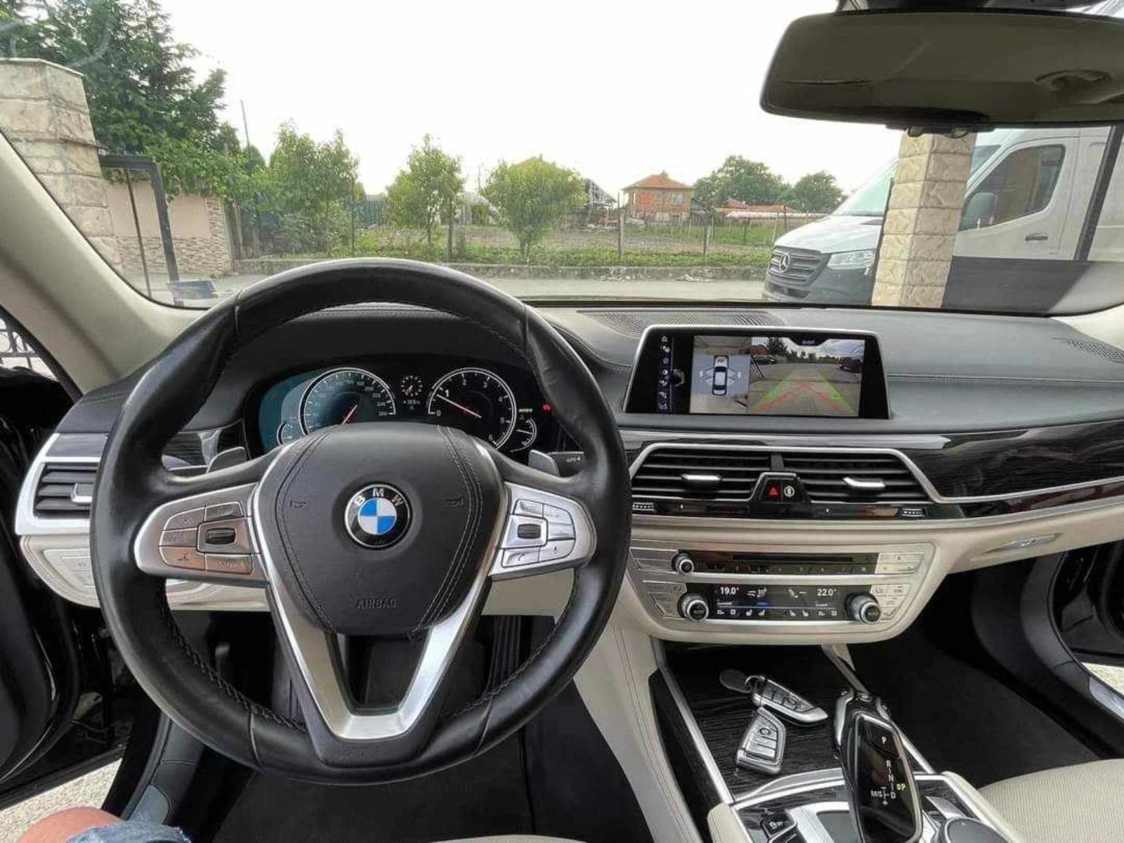 BMW 730  - изображение 2
