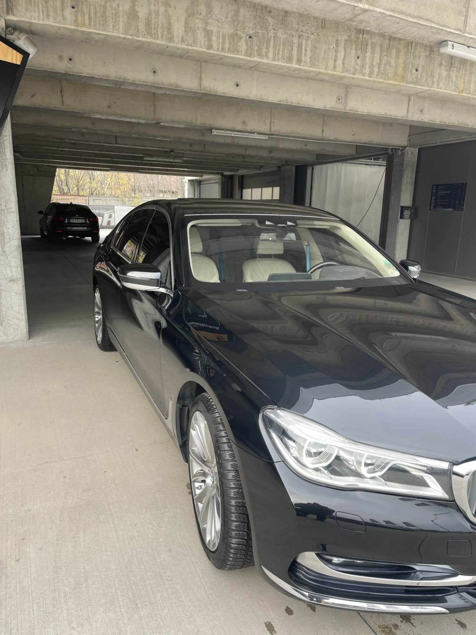 BMW 730  - изображение 8