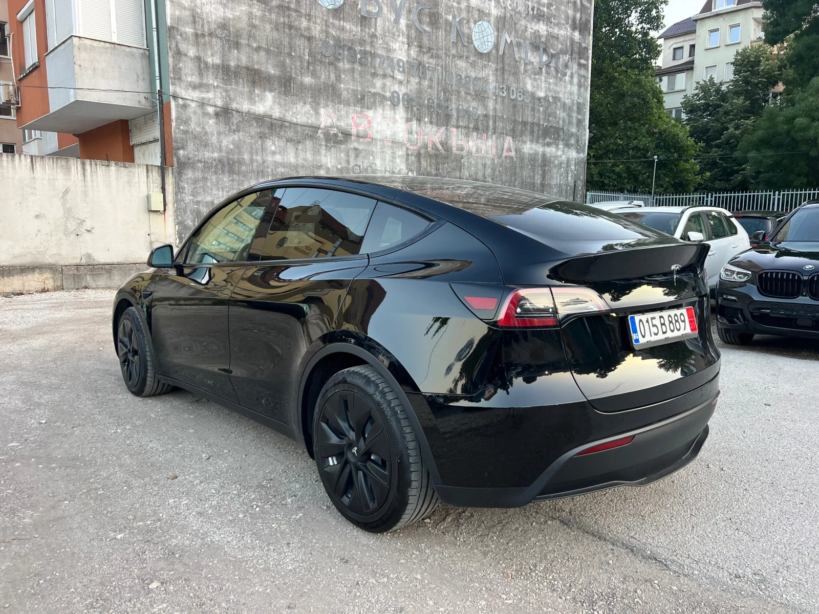 Tesla Model Y  - изображение 7