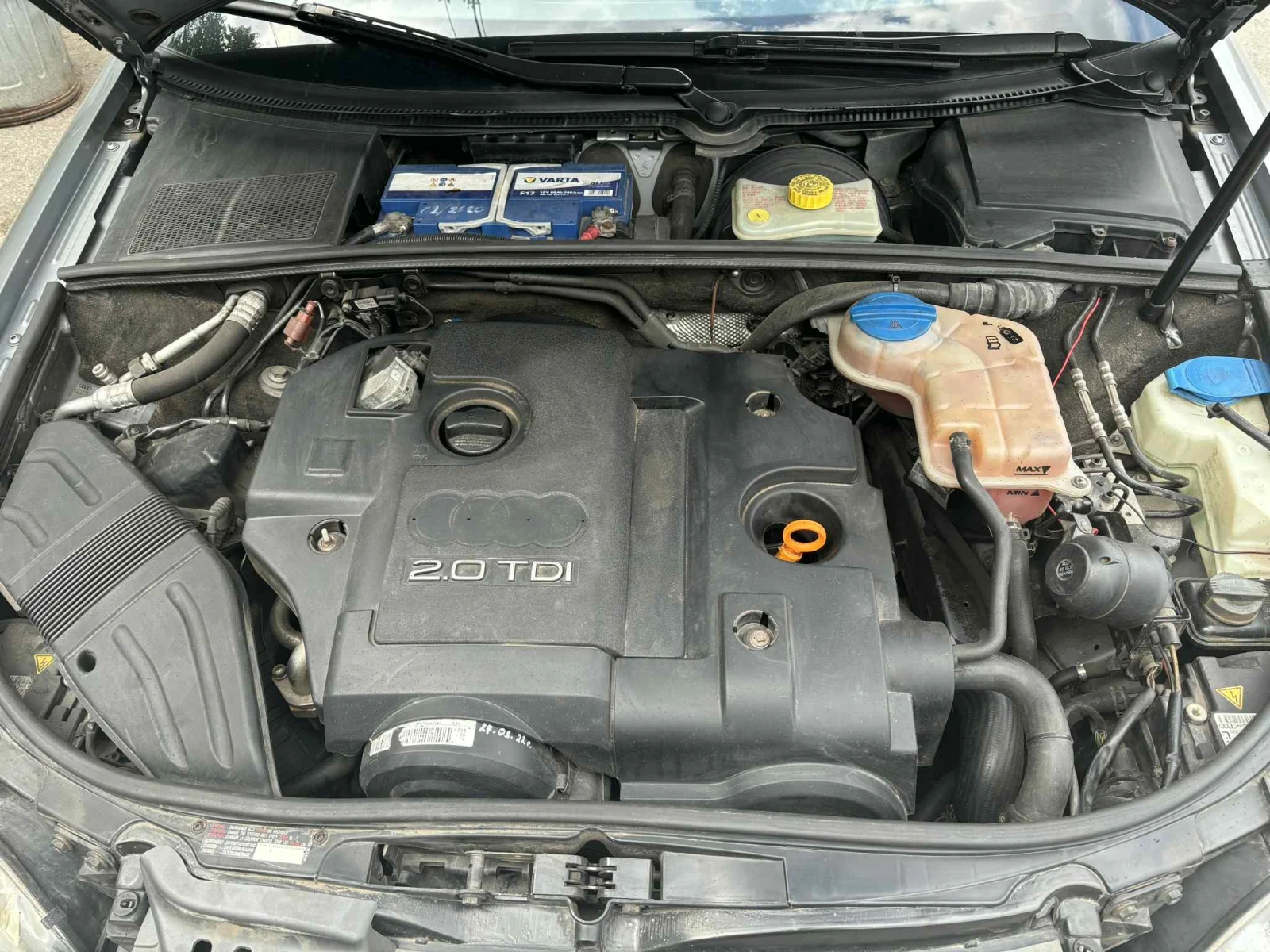 Audi A4 2.0 TDI Sline - изображение 9