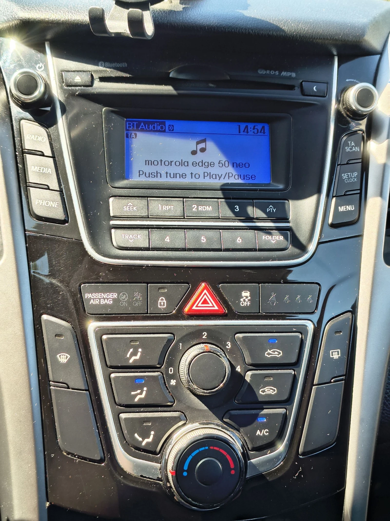 Hyundai I30 1.4i | Mobile.bg   16