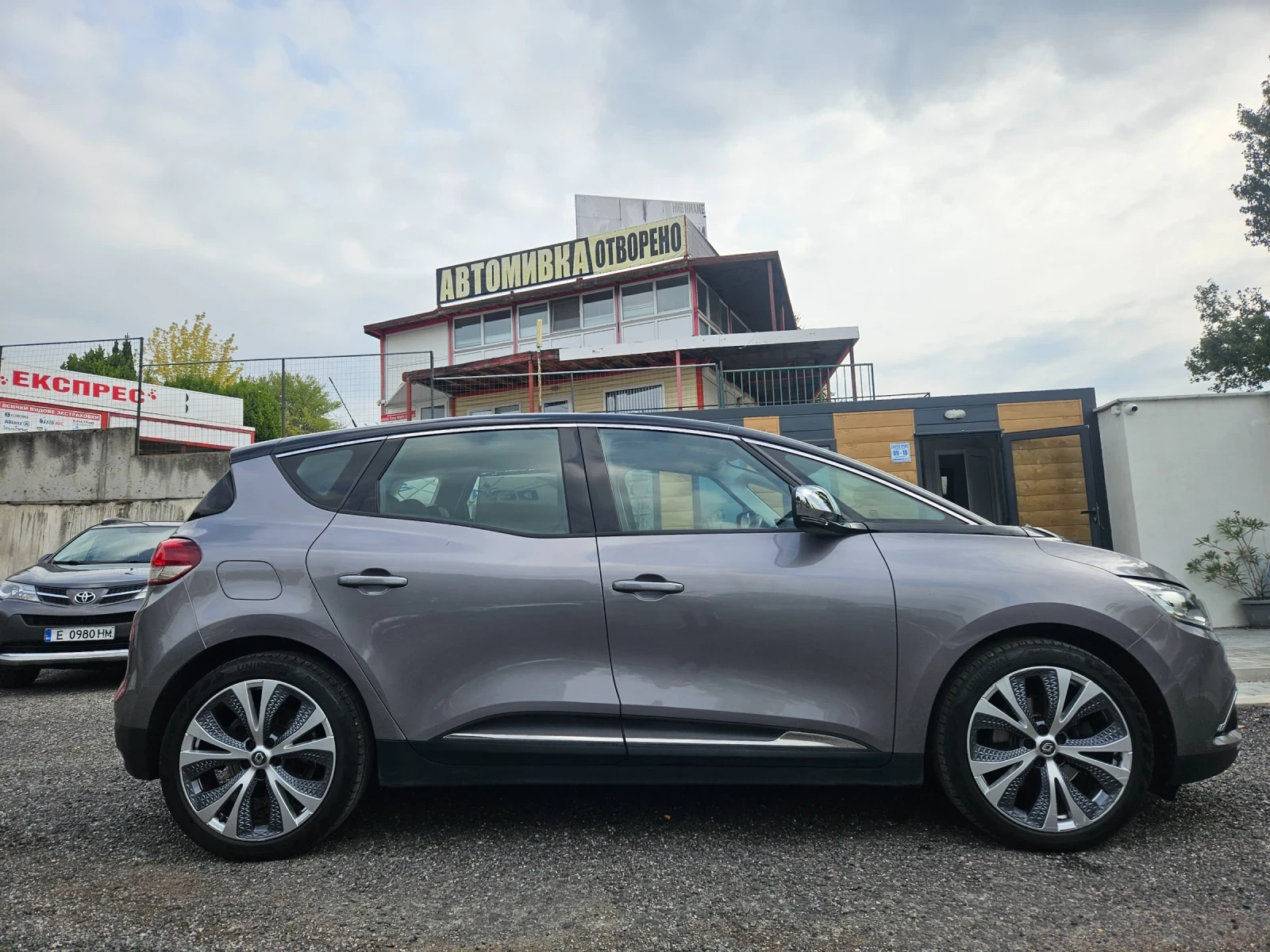 Renault Scenic 1.5TDCI - изображение 4