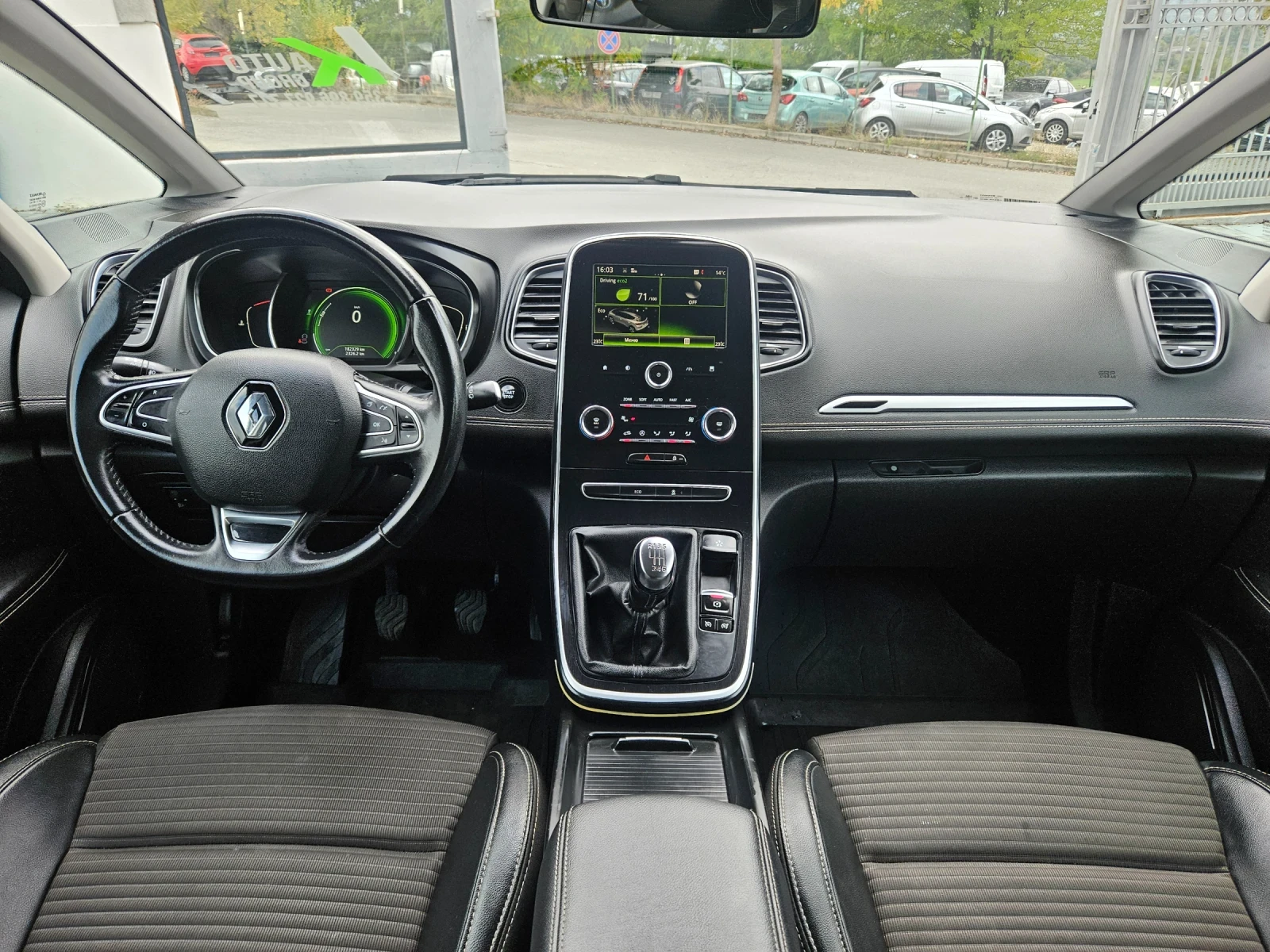 Renault Scenic 1.5TDCI - изображение 9