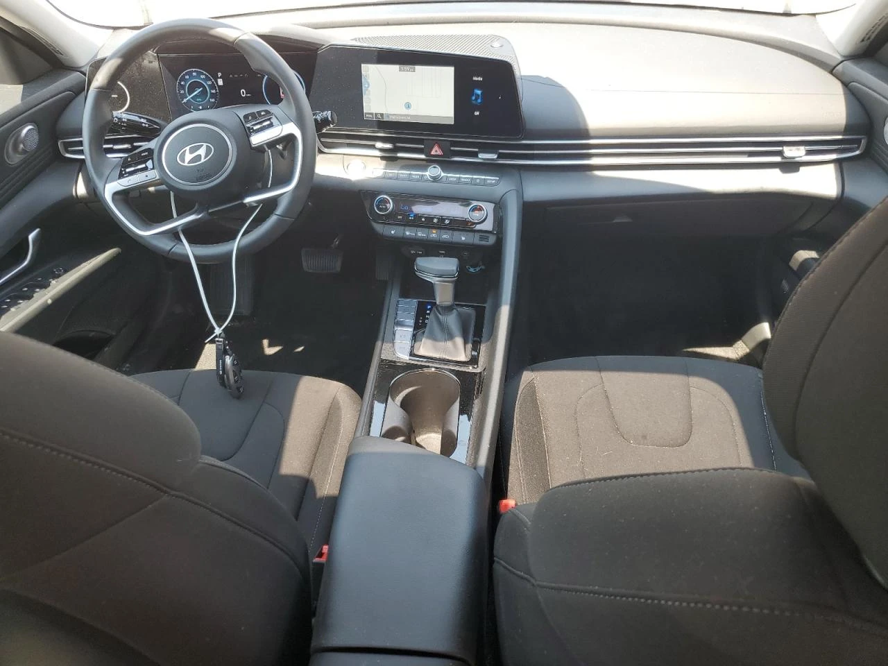 Hyundai Elantra * SEL* DIGITAL* PANO - изображение 8