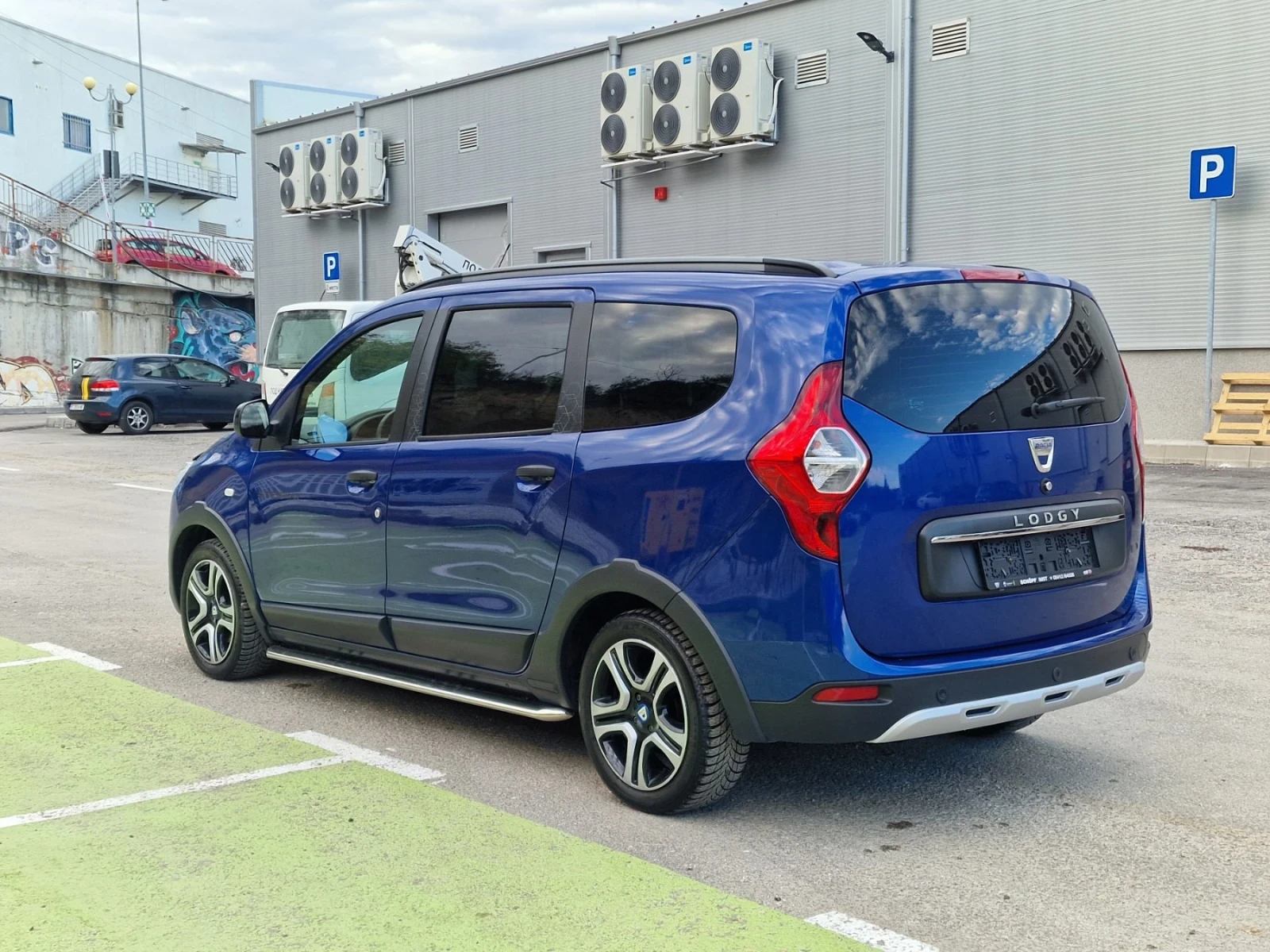 Dacia Lodgy STEPWAY, 1.3T , 131, 70.000 | Mobile.bg   4